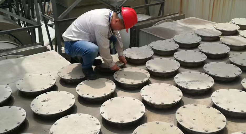 無(wú)錫尚德VOC排放處理（活性碳碳罐更換中）。