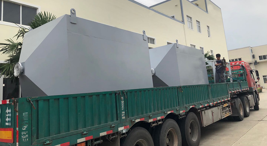 陶氏化學(xué)（張家港）VOC處理設(shè)備-活性炭吸附塔運(yùn)輸。