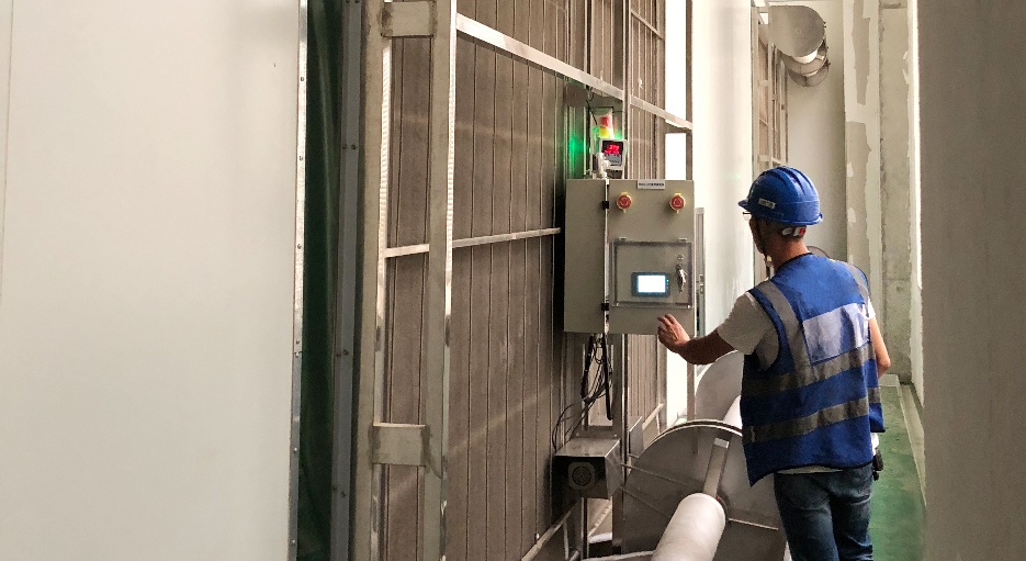 壓差計觸發(fā)全自動電動卷簾